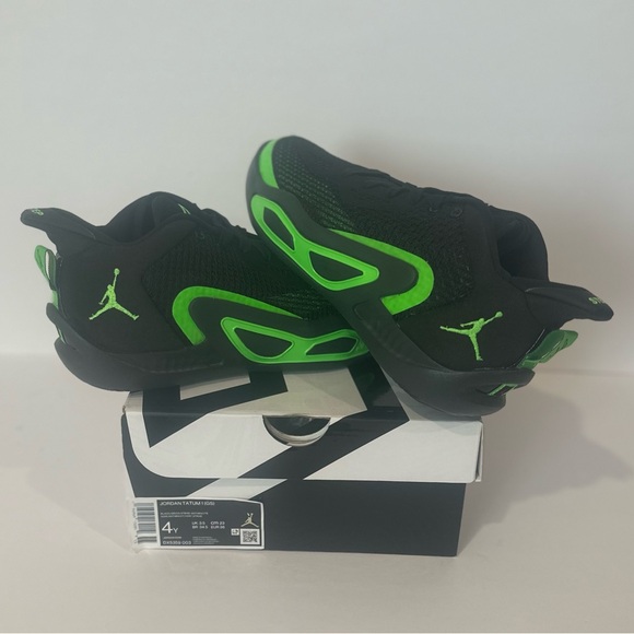 Jordan Tatum 1 ‘Celtics’ (GS) Sz: 4/4.5/5.5/6/6.5 (DX5359-003) - Picture 1 of 6